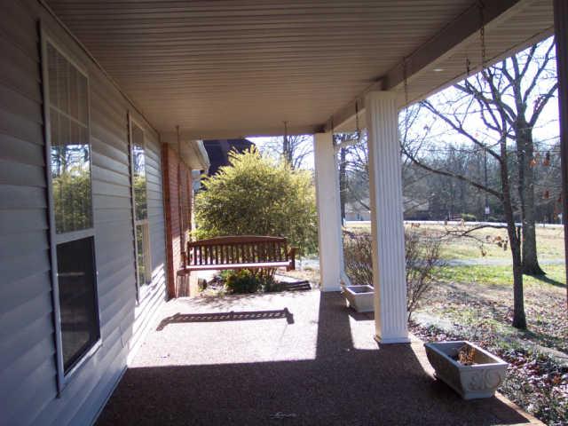 112 Lakeshore Road Mount Juliet, TN 37122 - Photo 4 of 19 Huge front porch