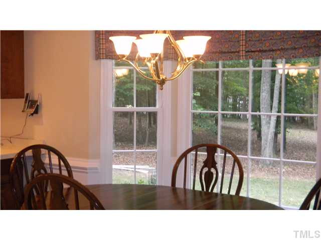 11929 Appaloosa Run East Raleigh, NC 27613 - Photo 14 of 22 Breakfast Area
