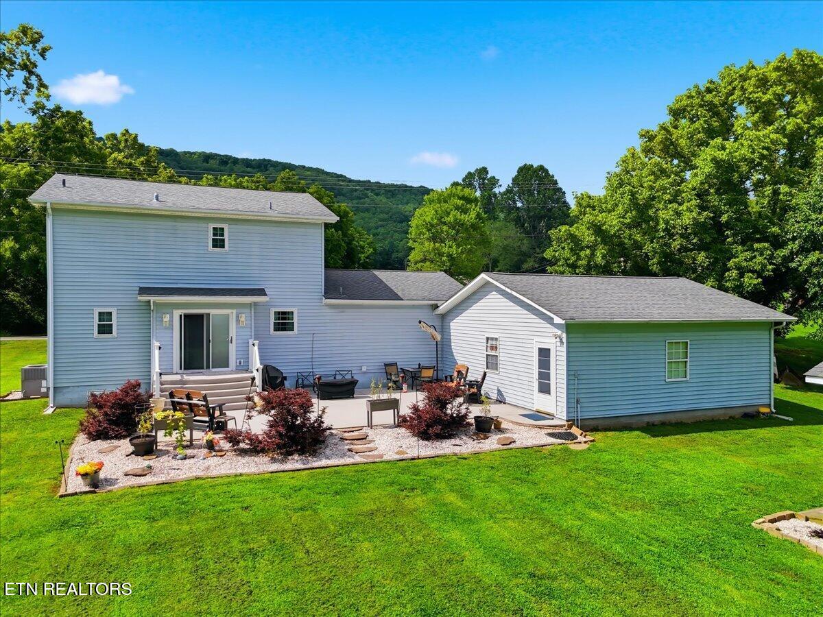 2042 Dutch Valley Road Clinton, TN 37716 - Photo 21 of 26 22-002_DJI_20260714163916_0562_D