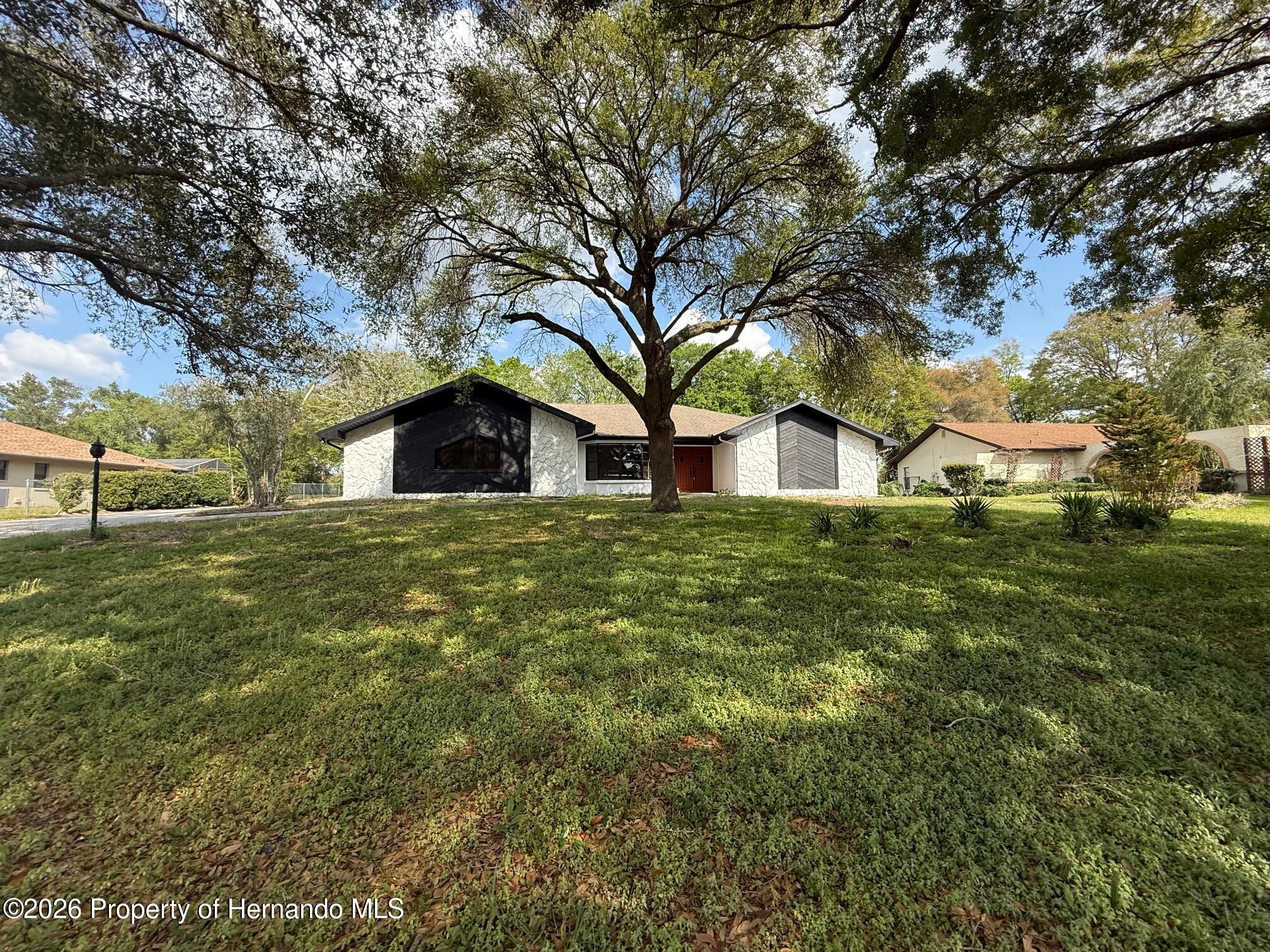5312 Suwannee Road Weeki Wachee, FL 34607 - Photo 20 of 20 IMG_3002
