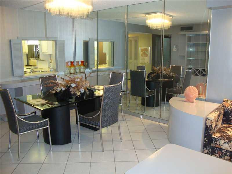 3920 Inverrary Boulevard, Unit C507 Lauderhill, FL 33319 - Photo 18 of 25 Dining Room