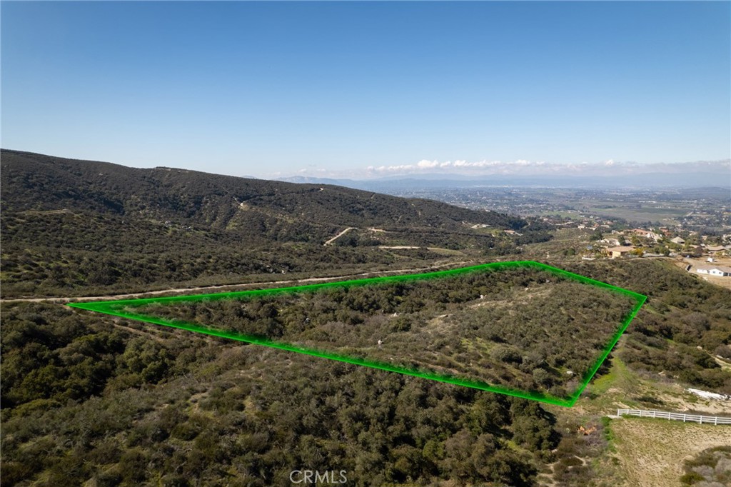 0 Esplendida Way Temecula, CA 92592 - Photo 14 of 24 a view of a field with a forest