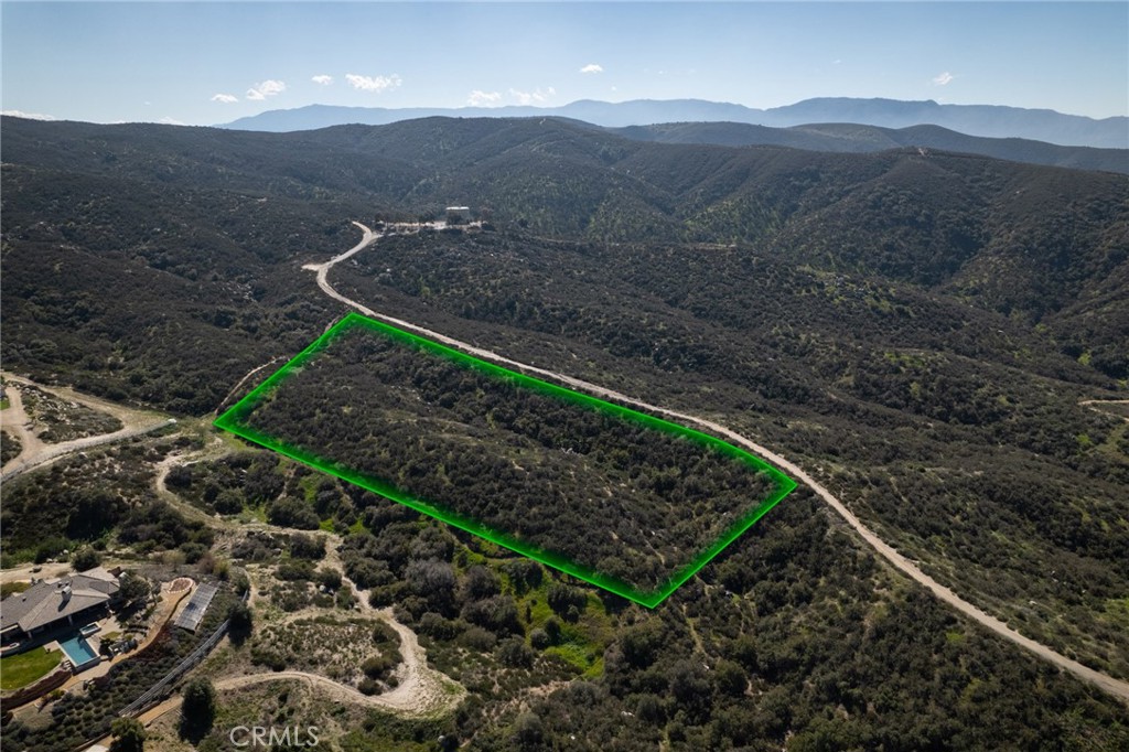 0 Esplendida Way Temecula, CA 92592 - Photo 8 of 24 a view of a lush green hillside and a houses