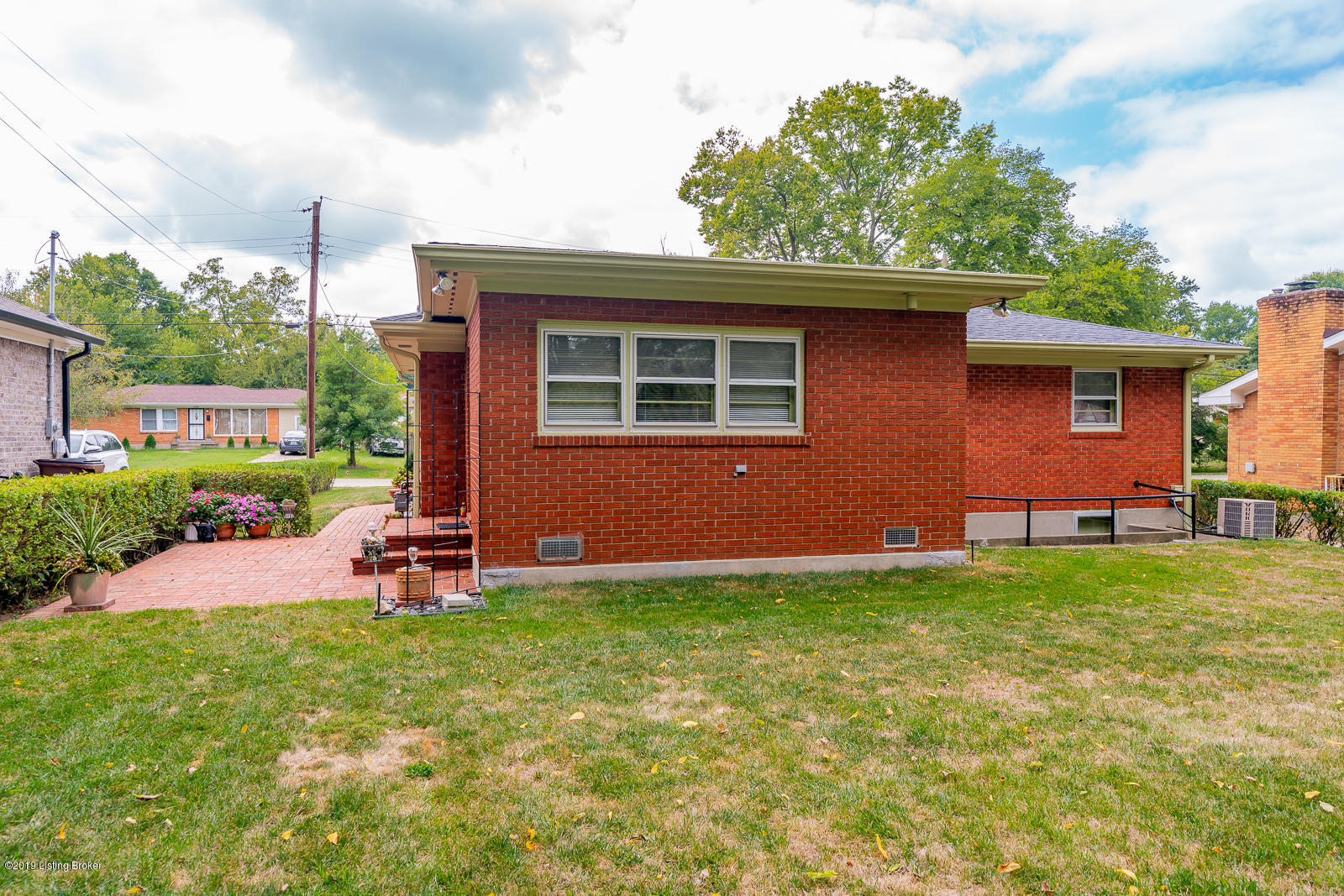 5303 Layne Road Louisville, KY 40219 - Photo 43 of 47 5303 Layne Rd L-47