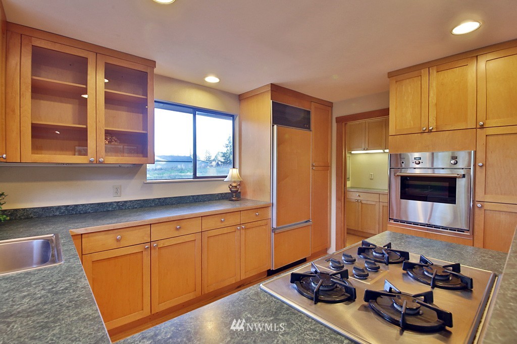 4311 Rollinghill Road Clinton, WA 98236 - Photo 11 of 21 Gallery Image 11