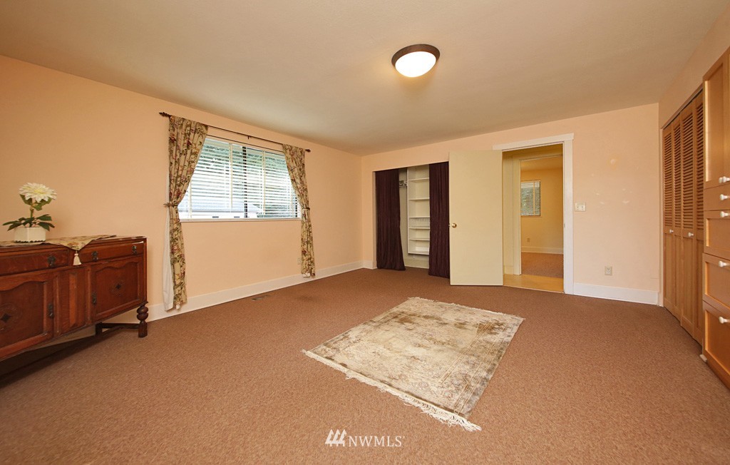 4311 Rollinghill Road Clinton, WA 98236 - Photo 13 of 21 Gallery Image 13