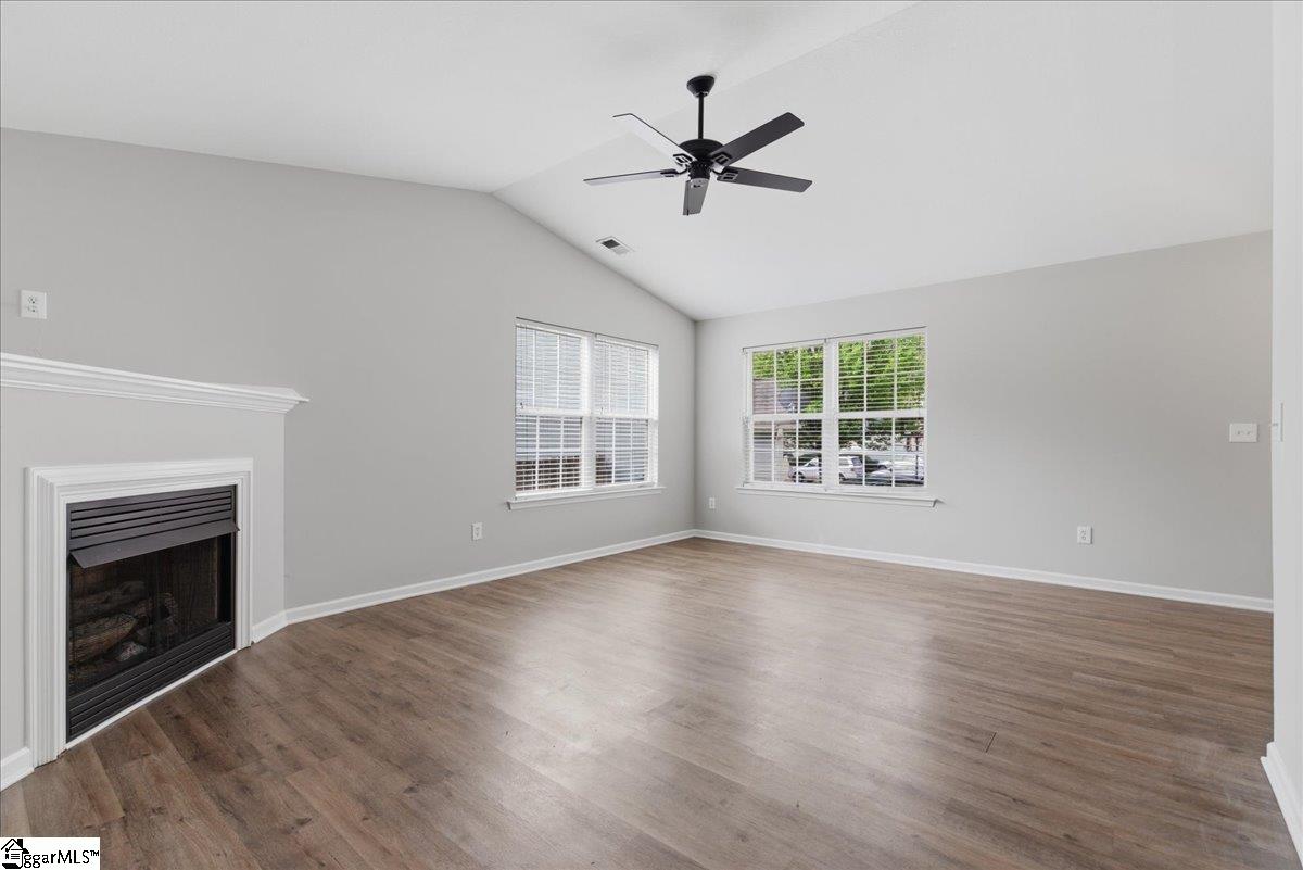 20 Laurelhurst Court Greer, SC 29650 - Photo 3 of 28