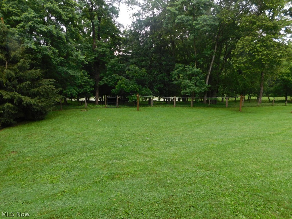 9529 Overton Road Burbank, OH 44214 - Photo 7 of 22 Gallery Image 7