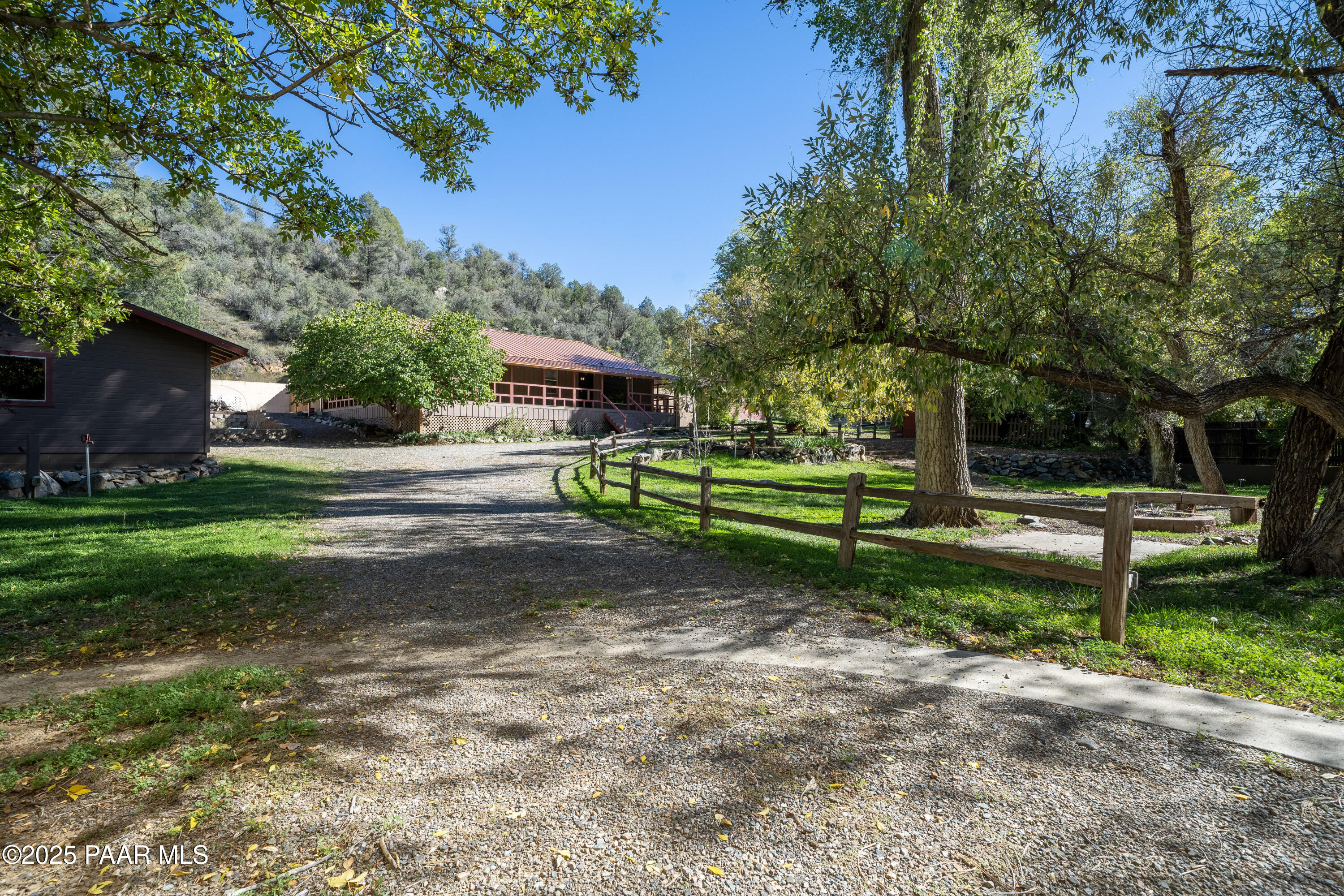 249 South Lynx Creek Road Prescott, AZ 86303 - Photo 1 of 124 6822 F-3