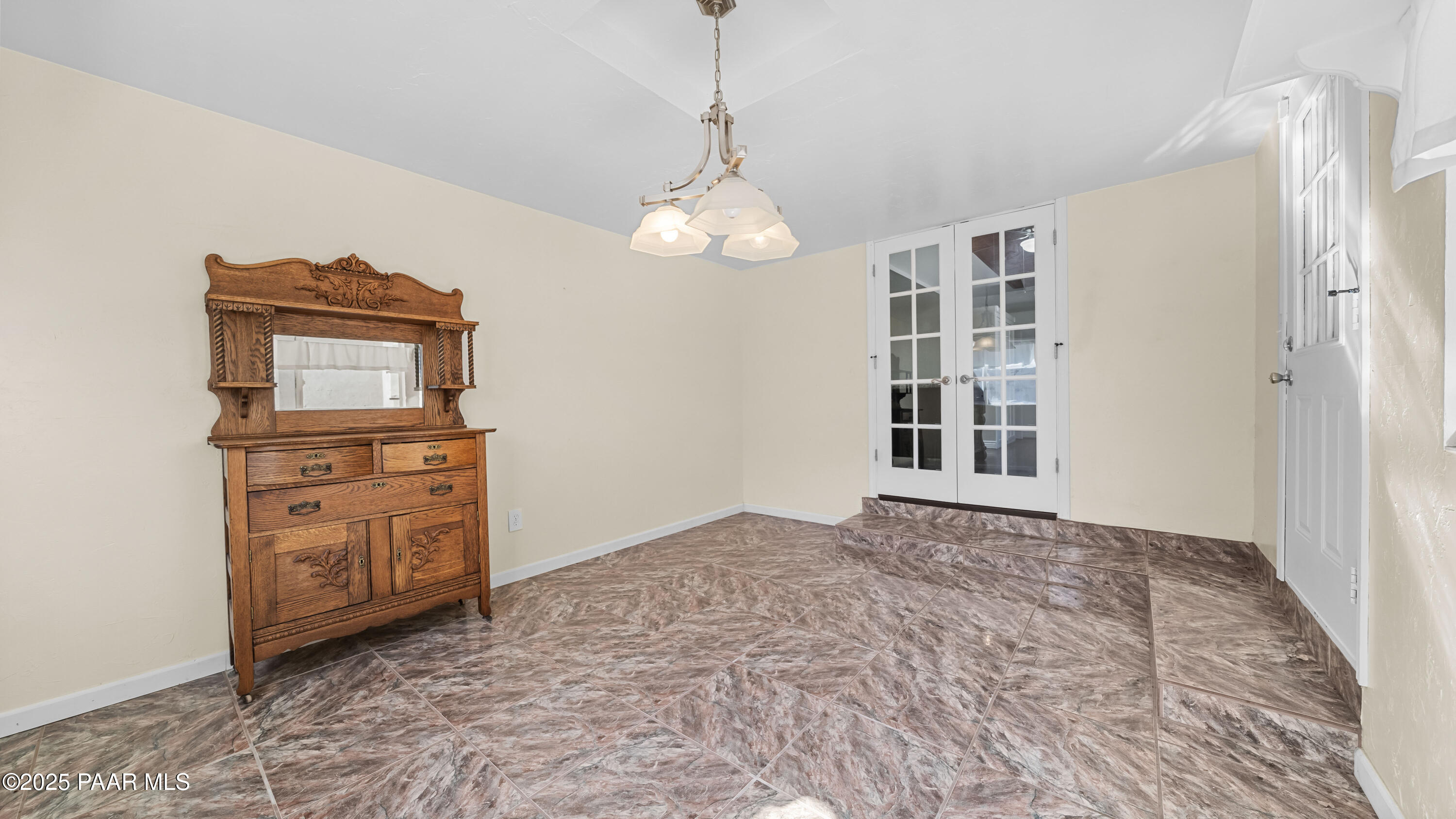 249 South Lynx Creek Road Prescott, AZ 86303 - Photo 22 of 124 a view of a bedroom with cabinet and windows