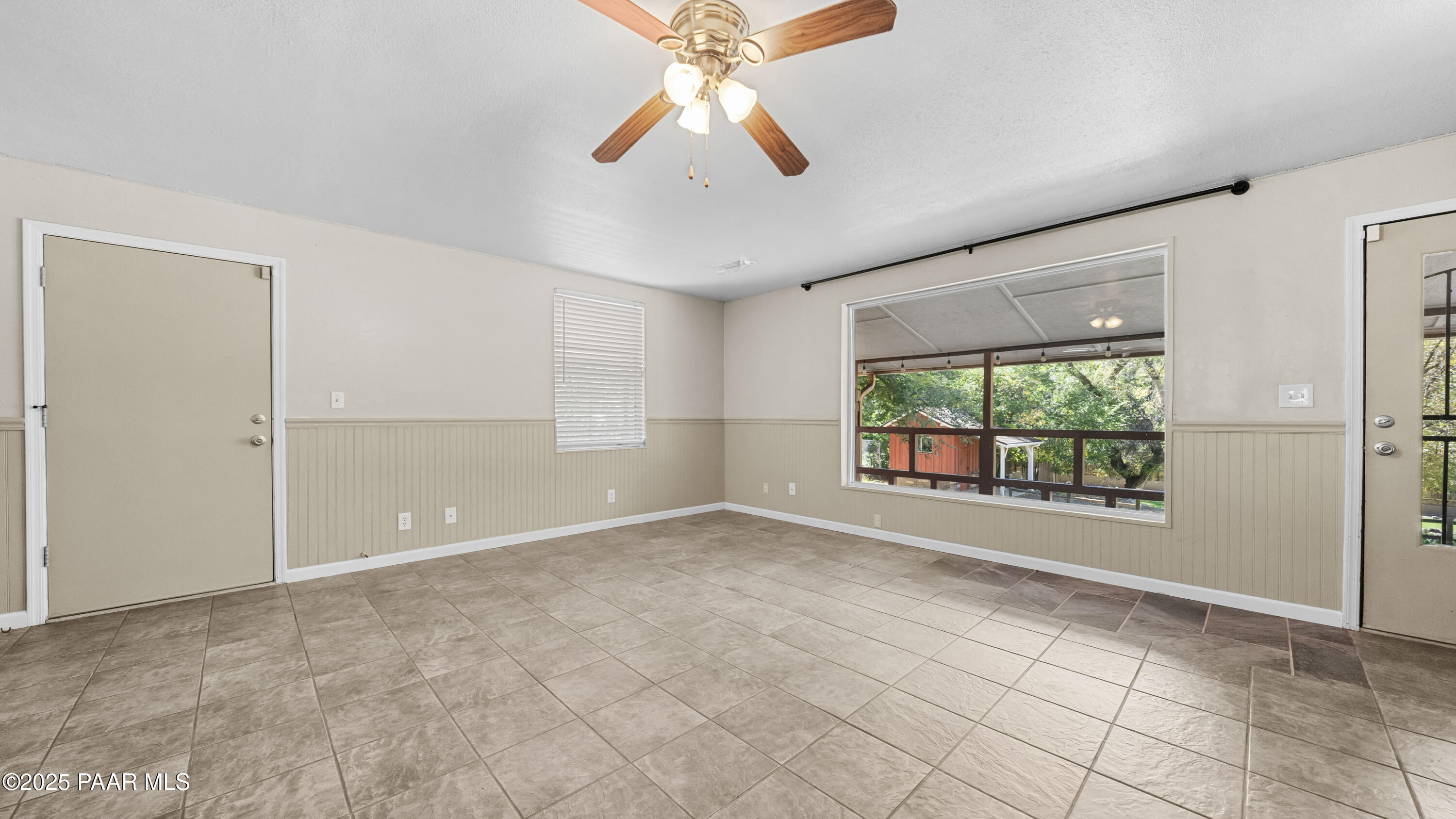 249 South Lynx Creek Road Prescott, AZ 86303 - Photo 8 of 124 a view of an empty room with a window