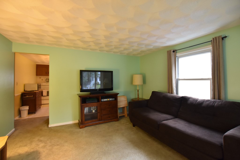 238 Nimitz Road Woonsocket, RI 02895 - Photo 12 of 14