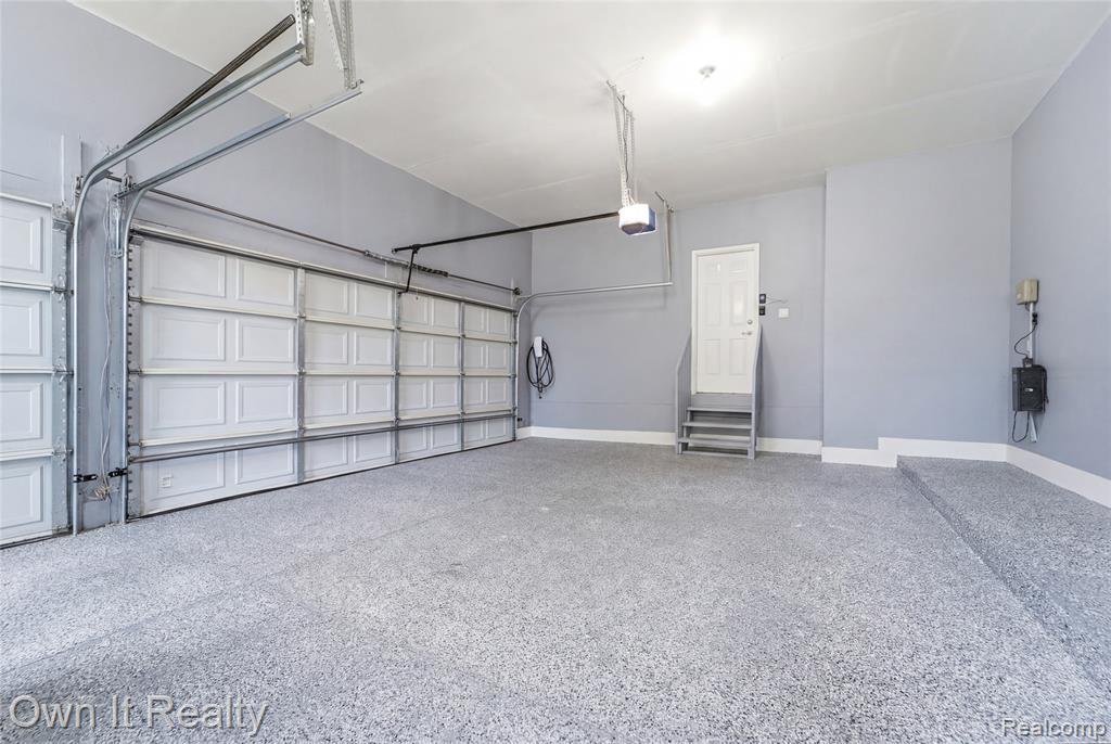48280 Gladstone Road Canton, MI 48188 - Photo 49 of 59 Gallery Image 49
