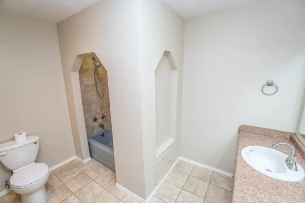 $319,900 | W179N9765 Riversbend Circle West, Germantown, WI 53022