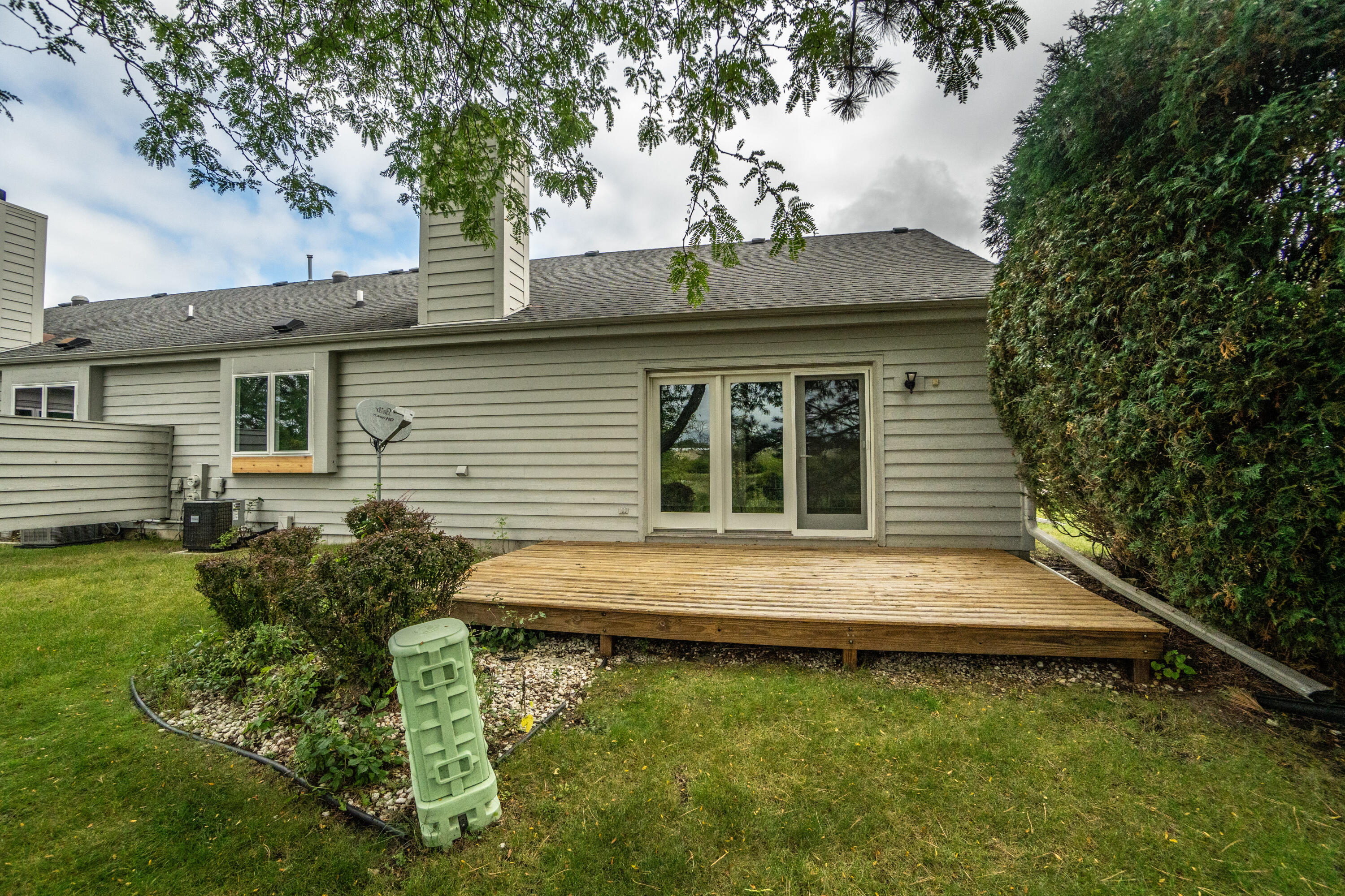 W179N9765 Riversbend Circle West Germantown, WI 53022 - Photo 21 of 23 DSC02205