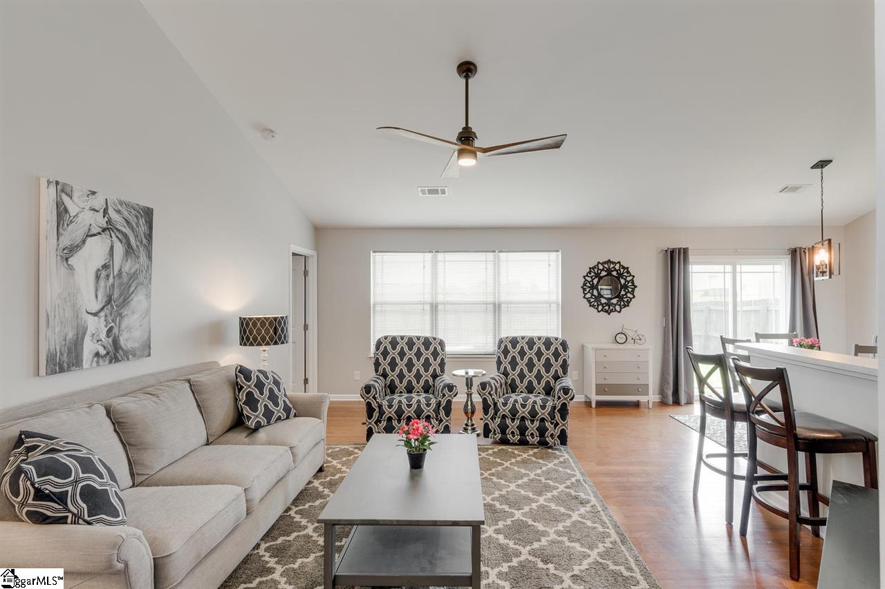 225 Riverdale Road Simpsonville, SC 29680 - Photo 5 of 31 Gallery Image 5