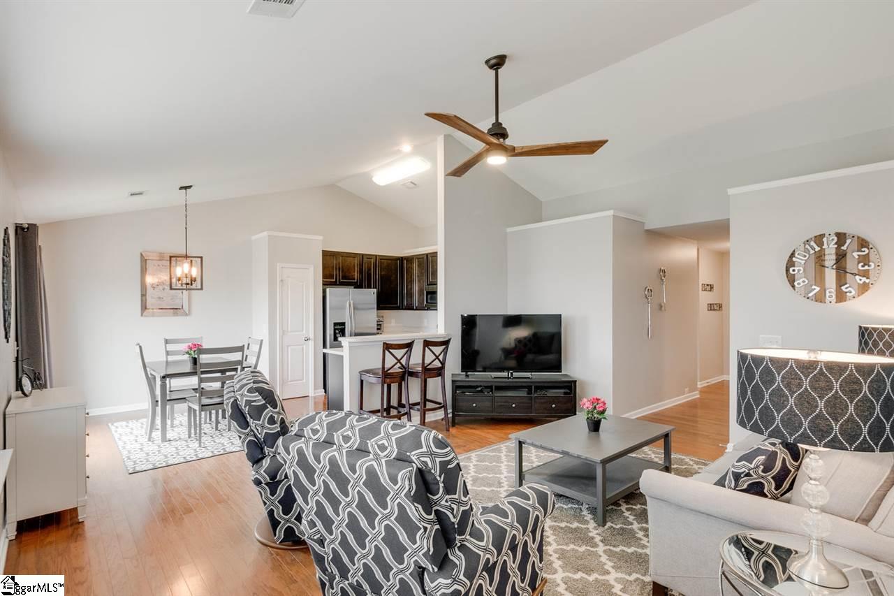 225 Riverdale Road Simpsonville, SC 29680 - Photo 7 of 31 Gallery Image 7