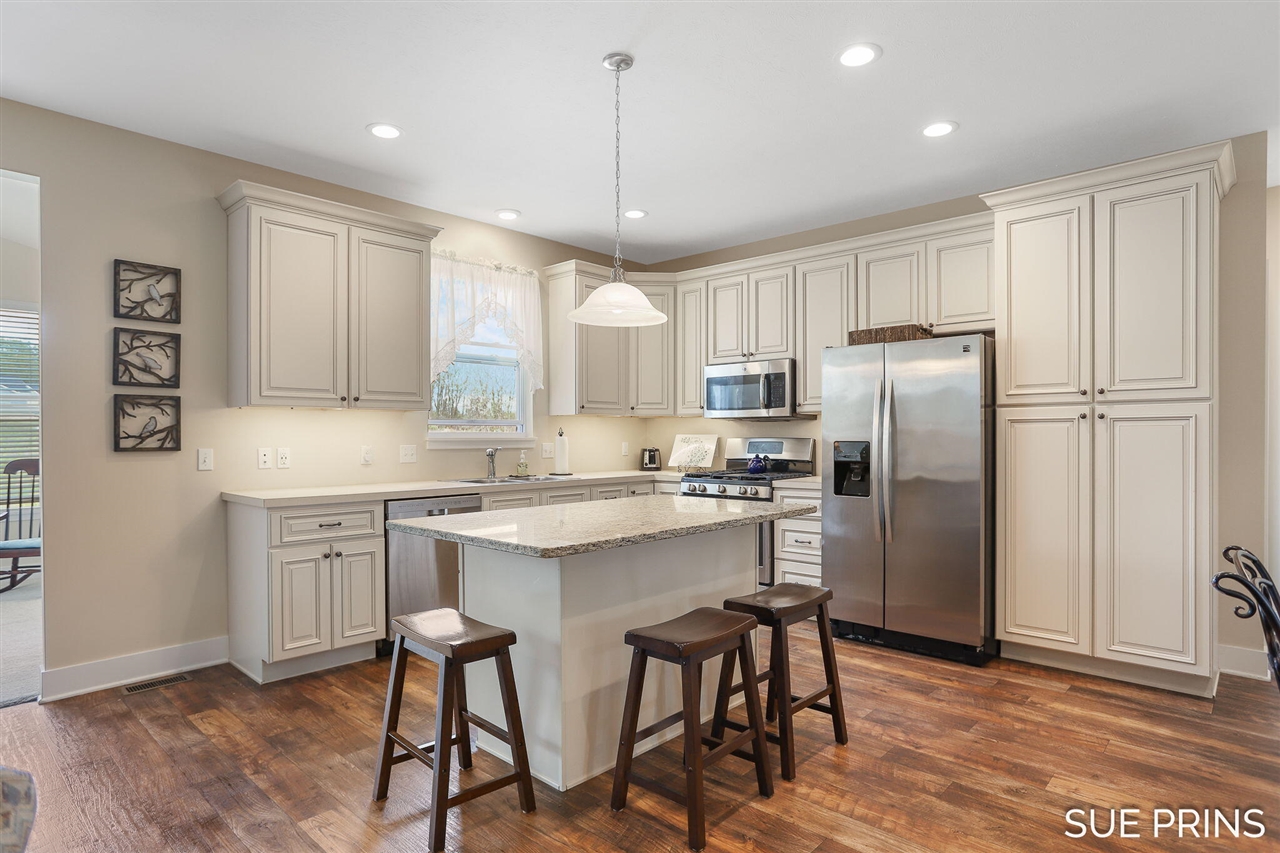 1549 Center Hill Road, Unit 37 Lowell, MI 49331 - Photo 14 of 37 Gallery Image 14