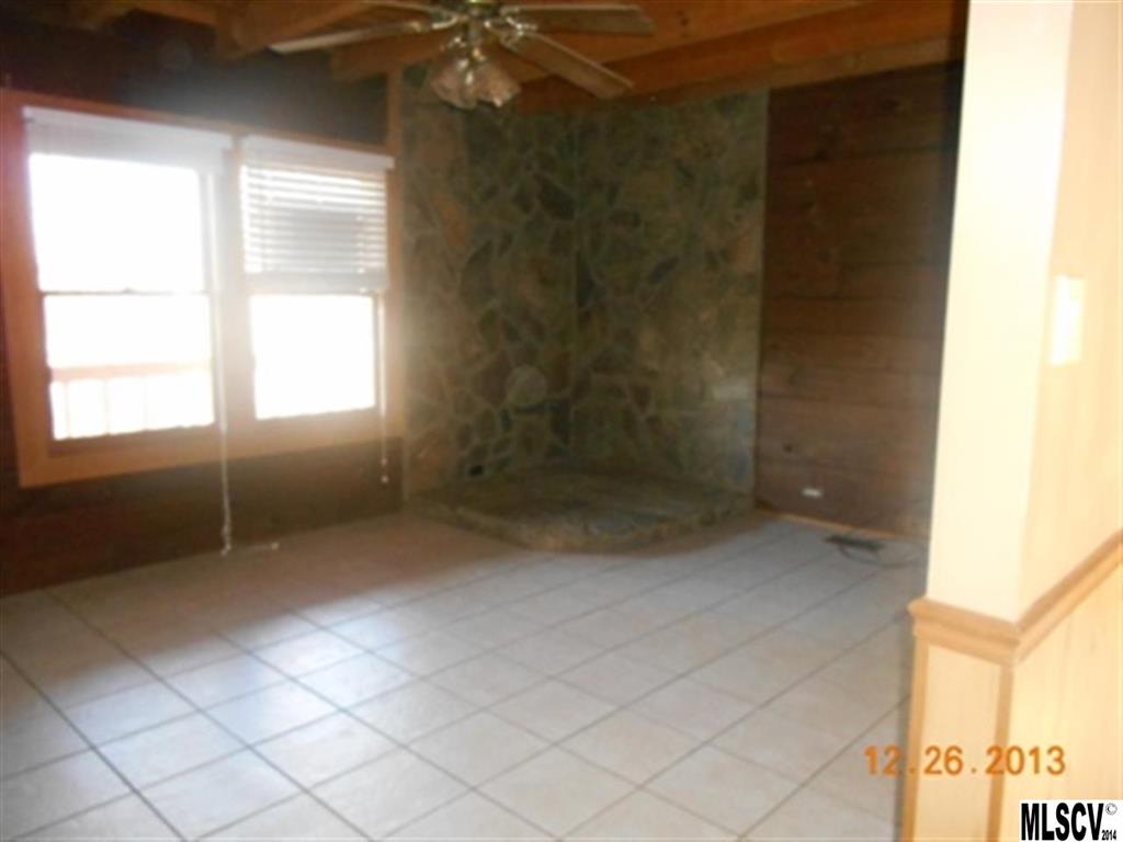 3694 Cook Road Valdese, NC 28690 - Photo 6 of 9 Gallery Image 6