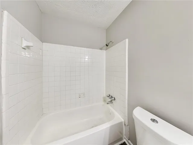 $1,200 | 1829 Whitehall Forest Court Southeast, Atlanta, GA 30316