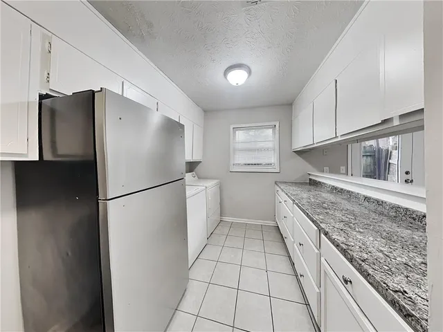 $1,200 | 1829 Whitehall Forest Court Southeast, Atlanta, GA 30316