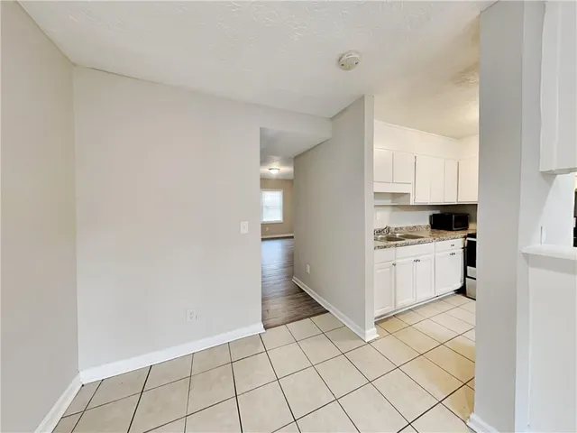 $1,200 | 1829 Whitehall Forest Court Southeast, Atlanta, GA 30316