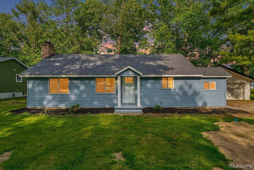 34 Pack Street Croswell, MI 48422 - Photo 2 of 34