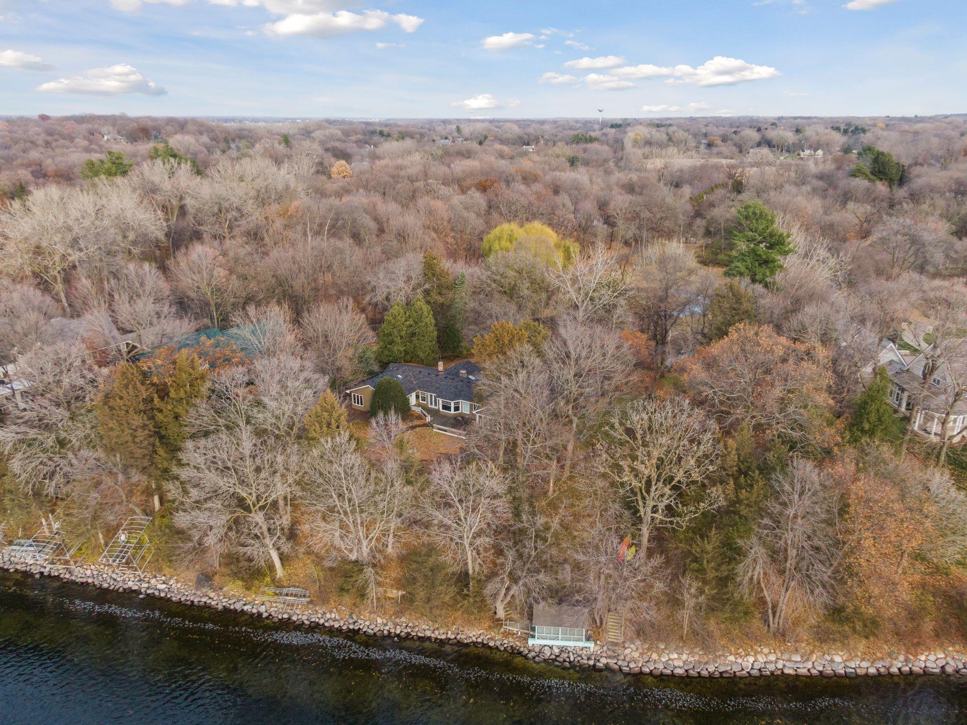 27940 Smithtown Road Shorewood, MN 55331 - Photo 12 of 40 Gallery Image 12