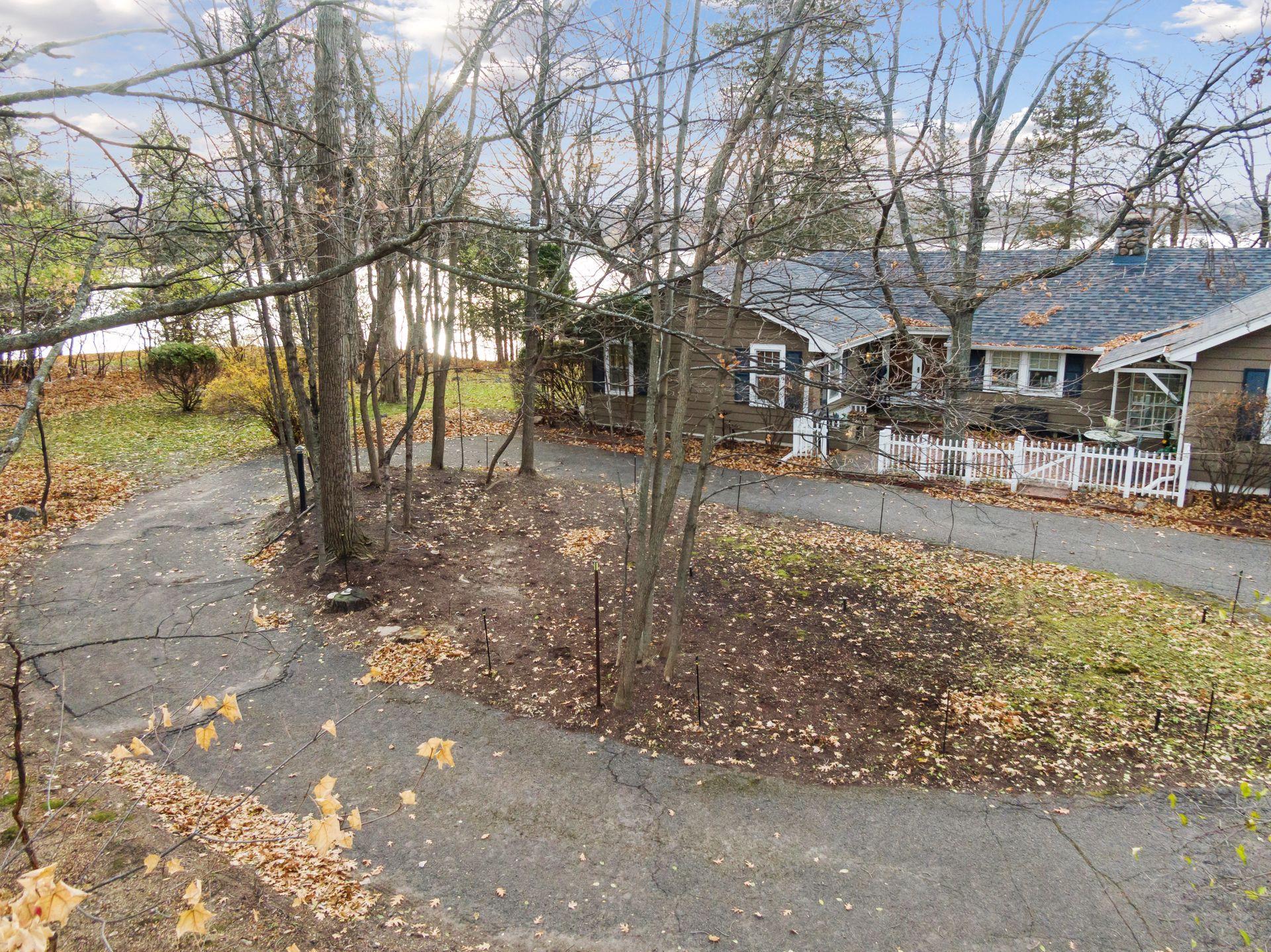 27940 Smithtown Road Shorewood, MN 55331 - Photo 15 of 40 Gallery Image 15