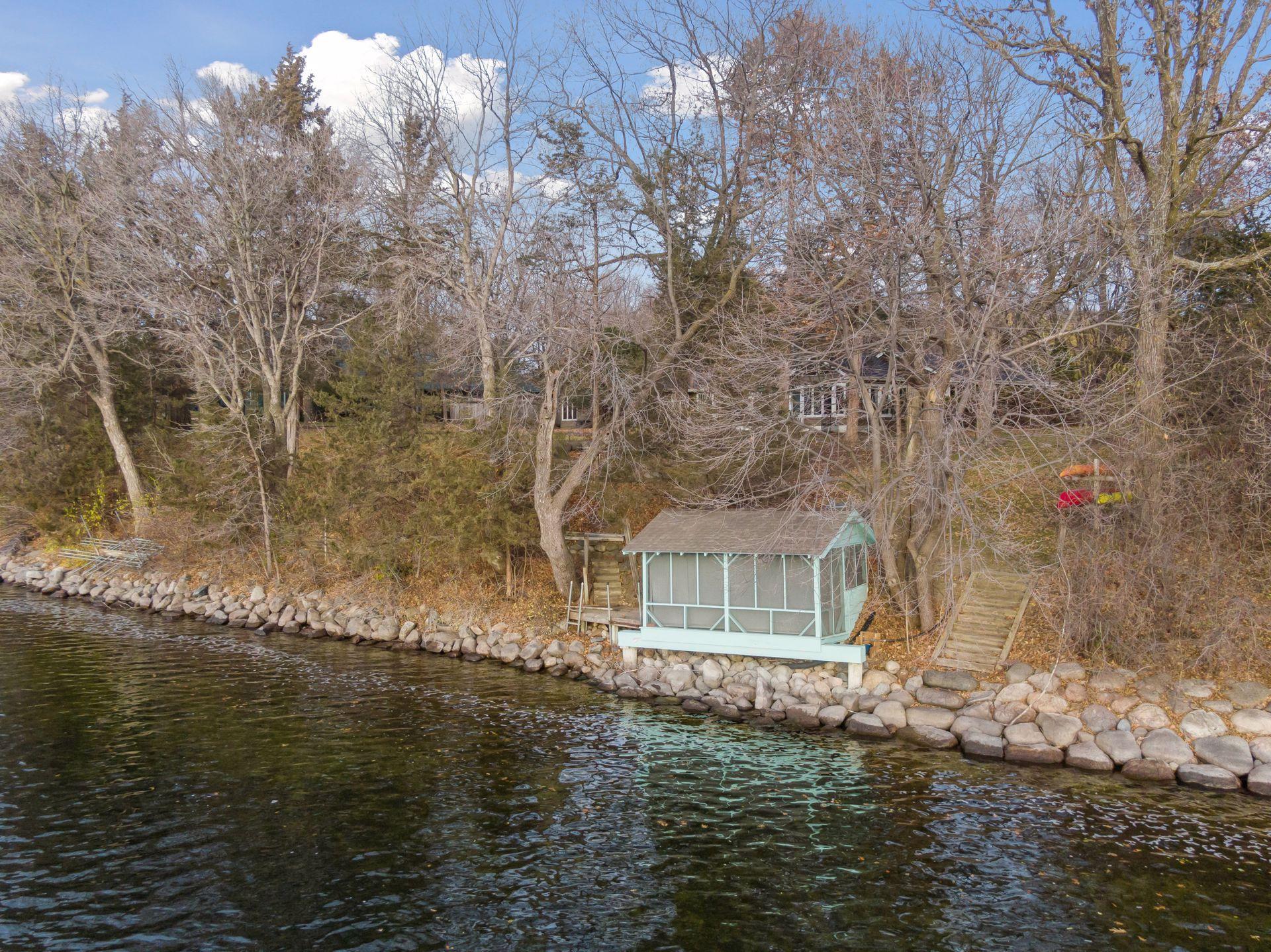 27940 Smithtown Road Shorewood, MN 55331 - Photo 18 of 40 Gallery Image 18