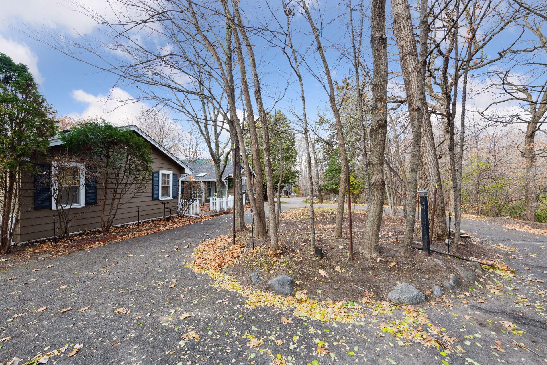 27940 Smithtown Road Shorewood, MN 55331 - Photo 26 of 40 Gallery Image 26