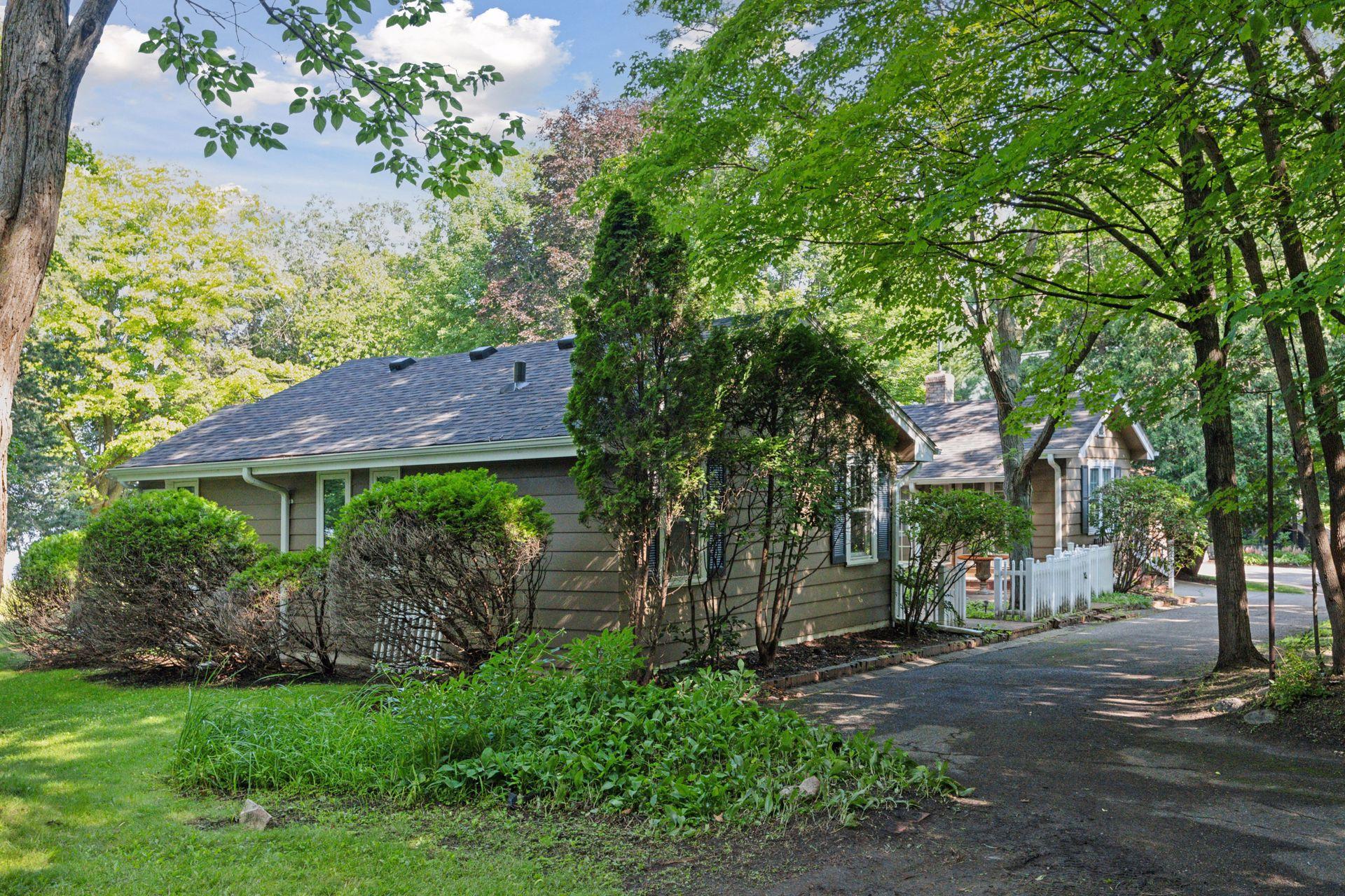 27940 Smithtown Road Shorewood, MN 55331 - Photo 36 of 40 Gallery Image 36