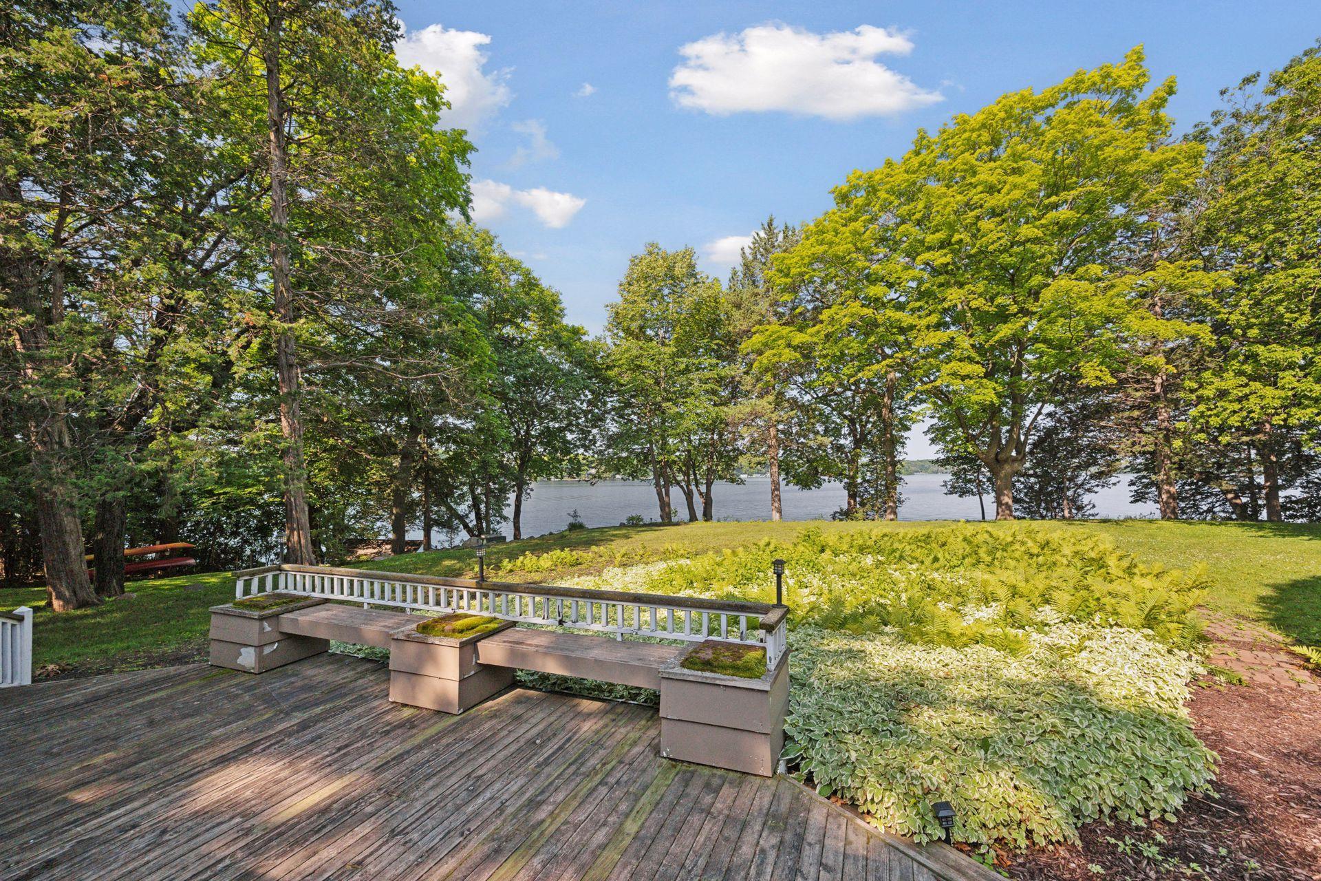 27940 Smithtown Road Shorewood, MN 55331 - Photo 4 of 40 Gallery Image 4