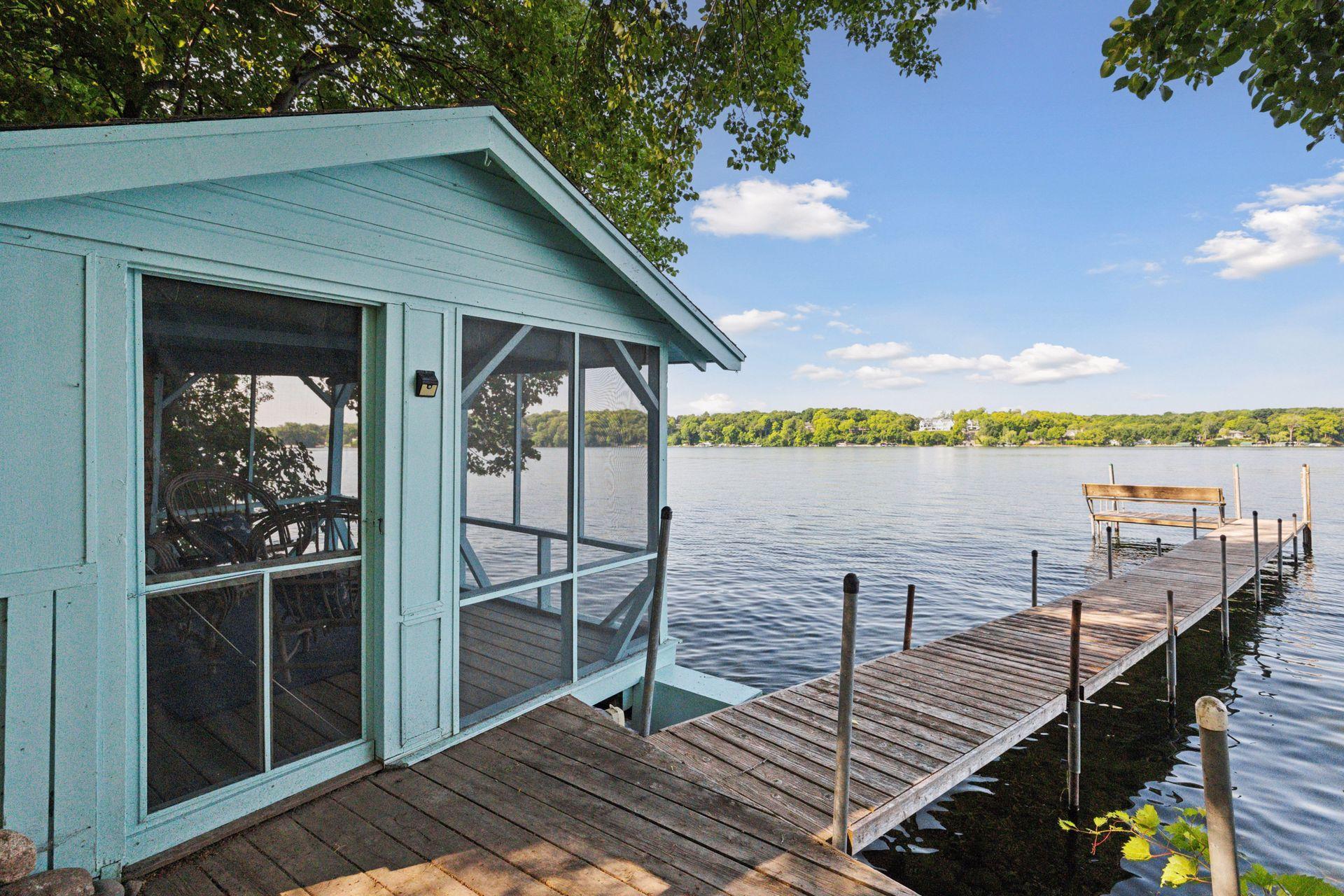 27940 Smithtown Road Shorewood, MN 55331 - Photo 6 of 40 Gallery Image 6