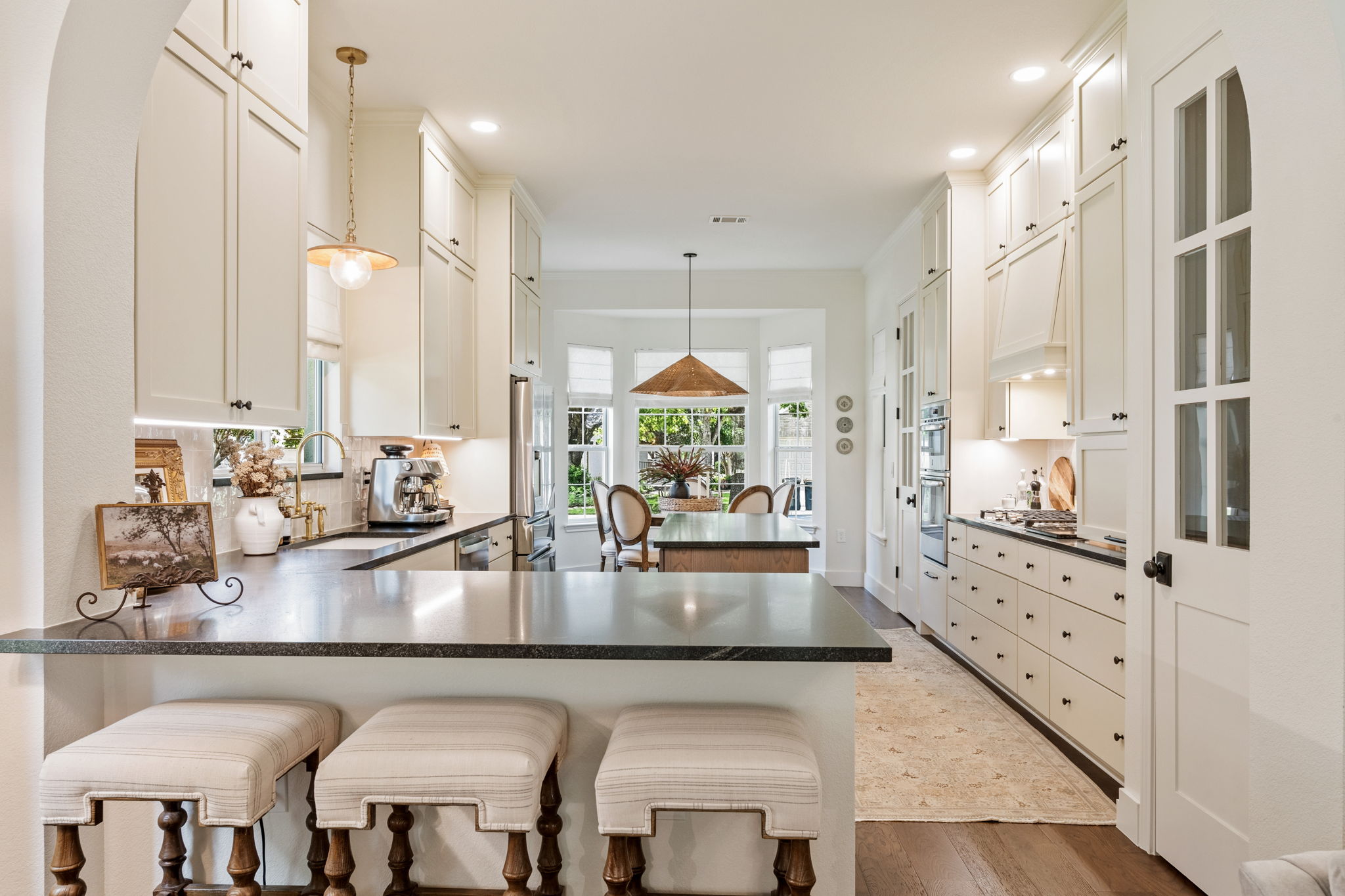 118 Cold Springs Drive Georgetown, TX 78633 - Photo 13 of 40 Culinary delights await in this bright kitchen with modern appliances and a charming breakfast nook.