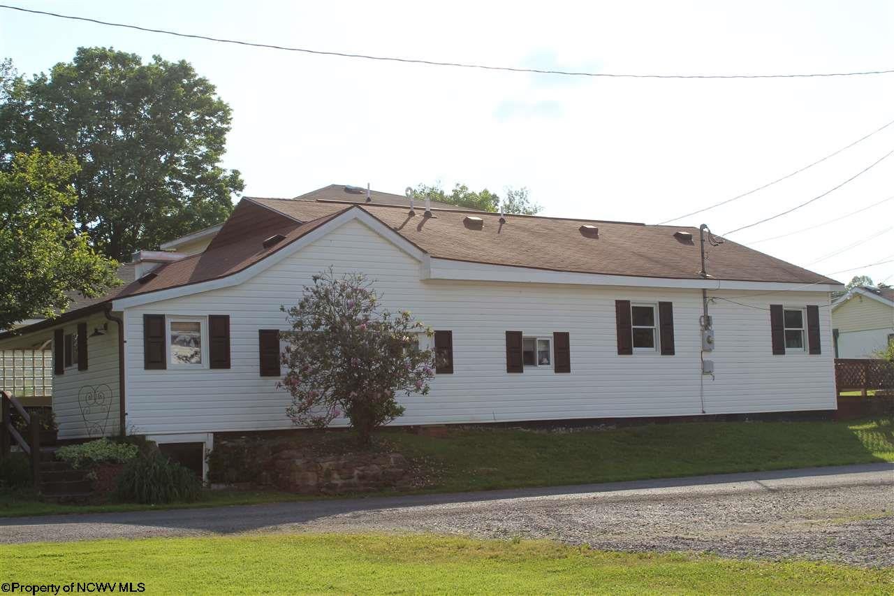 215 Rock Lake Road Fairmont, WV 26554 - Photo 15 of 17 Gallery Image 15