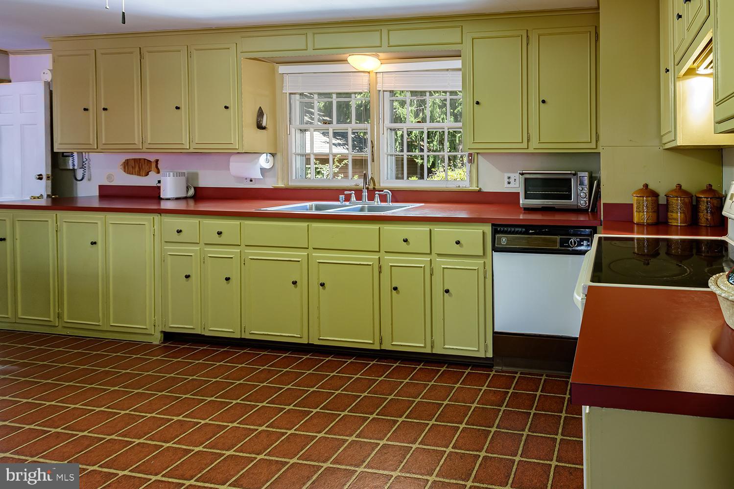 420 Medford Lakes Road Tabernacle, NJ 08088 - Photo 9 of 35 Kitchen
