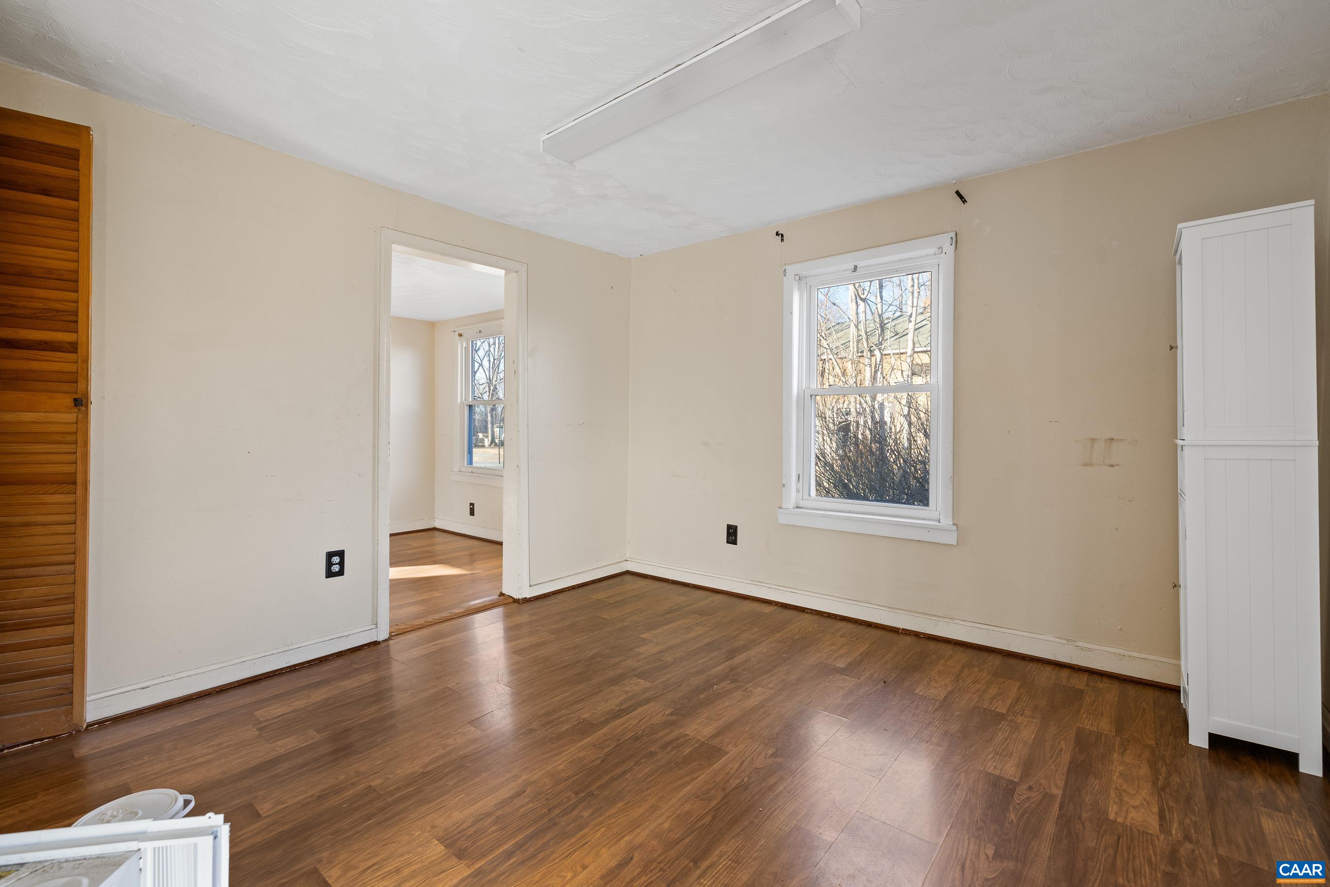 228 Old 15 Road New Canton, VA 23123 - Photo 10 of 35 Gallery Image 10