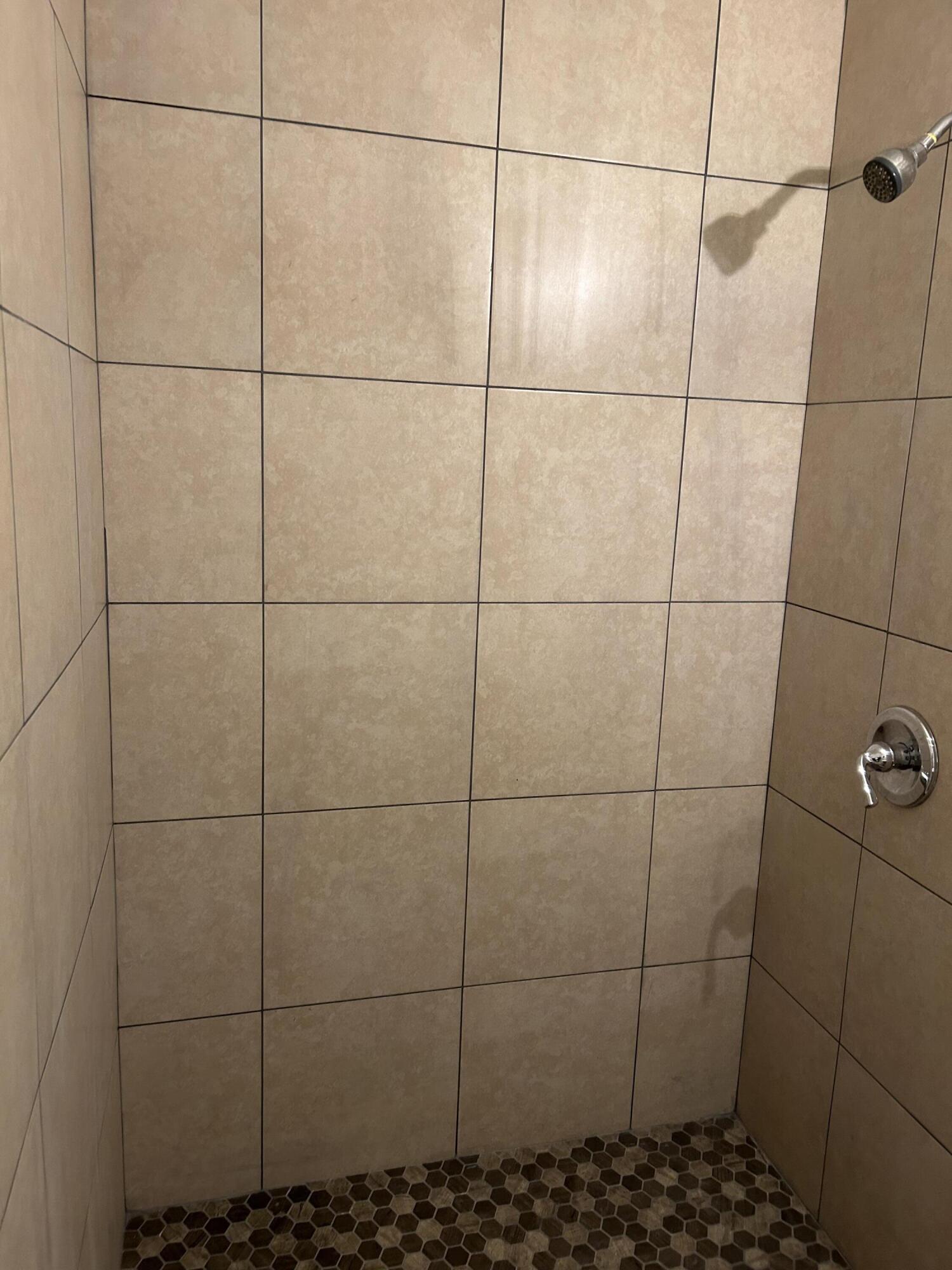 520 West 28th Street Riviera Beach, FL 33404 - Photo 8 of 14 Master Shower