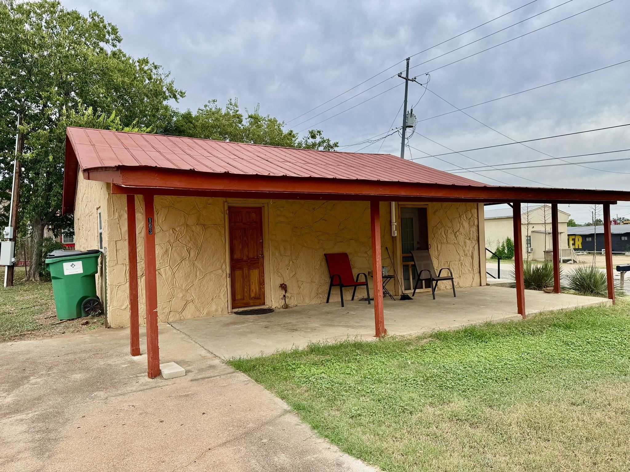 103 West Hamilton Street Llano, TX 78643 - Photo 1 of 17