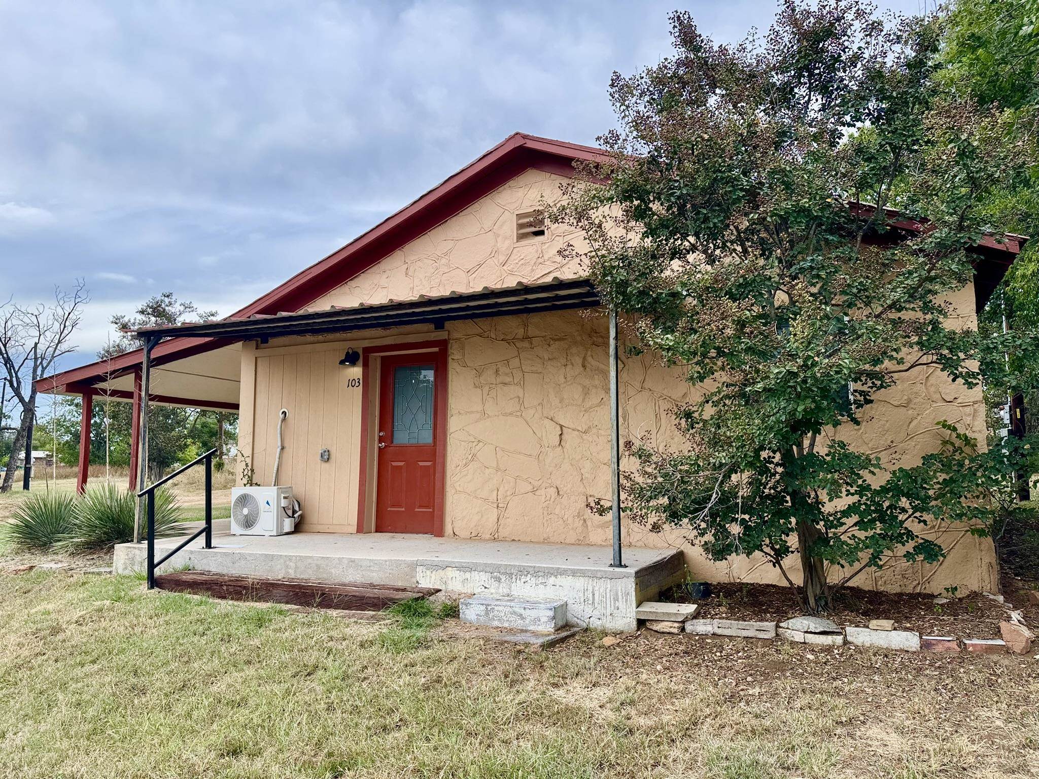 103 West Hamilton Street Llano, TX 78643 - Photo 17 of 17