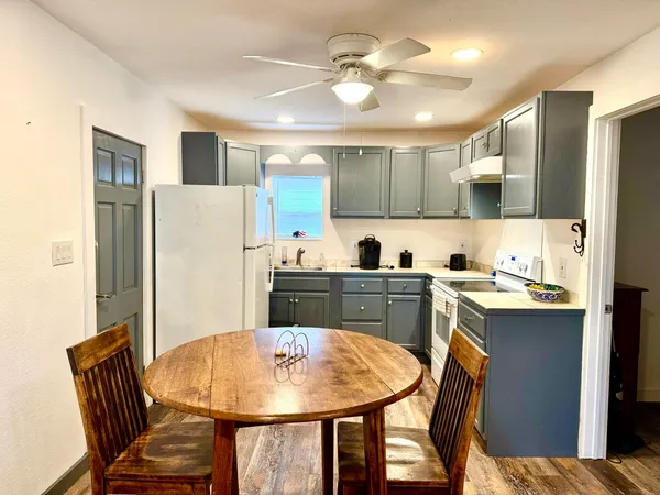 $182,000 | 103 West Hamilton Street, Llano, TX 78643