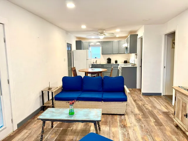 $189,000 | 103 West Hamilton Street, Llano, TX 78643