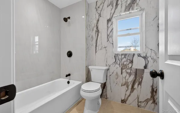 a bathroom with a bathtub