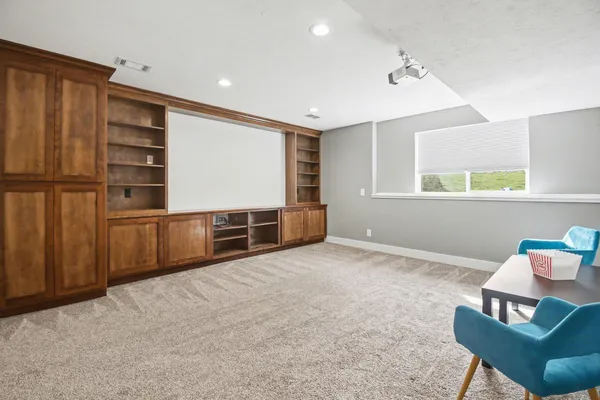 $439,900 | 5255 Windfield Drive, Allendale, MI 49401