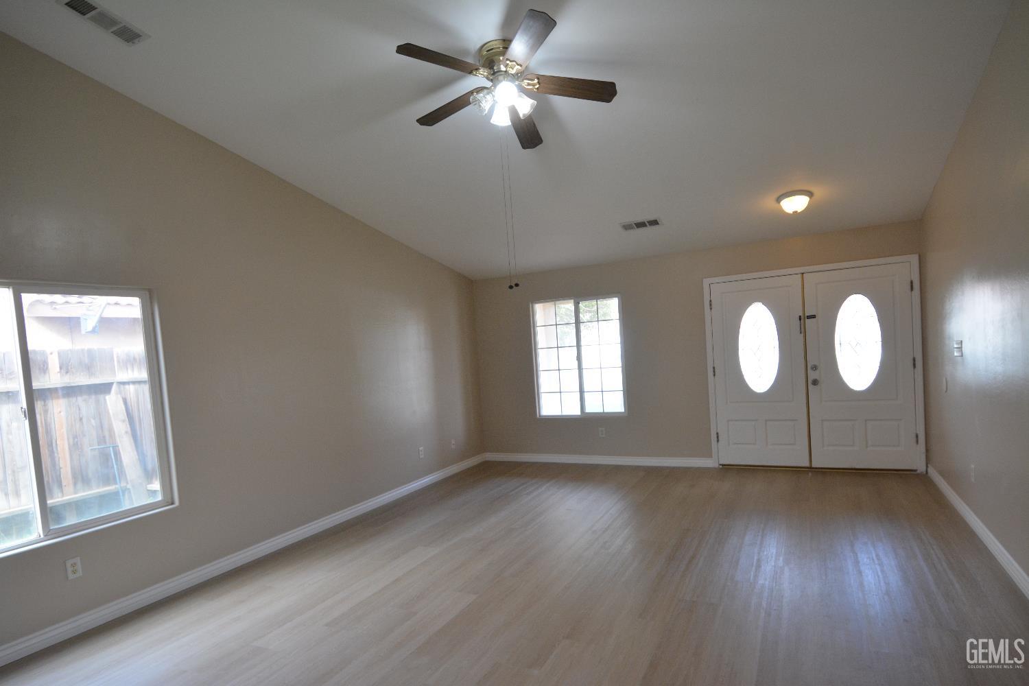 Undisclosed Address Bakersfield, CA 93313 - Photo 2 of 16