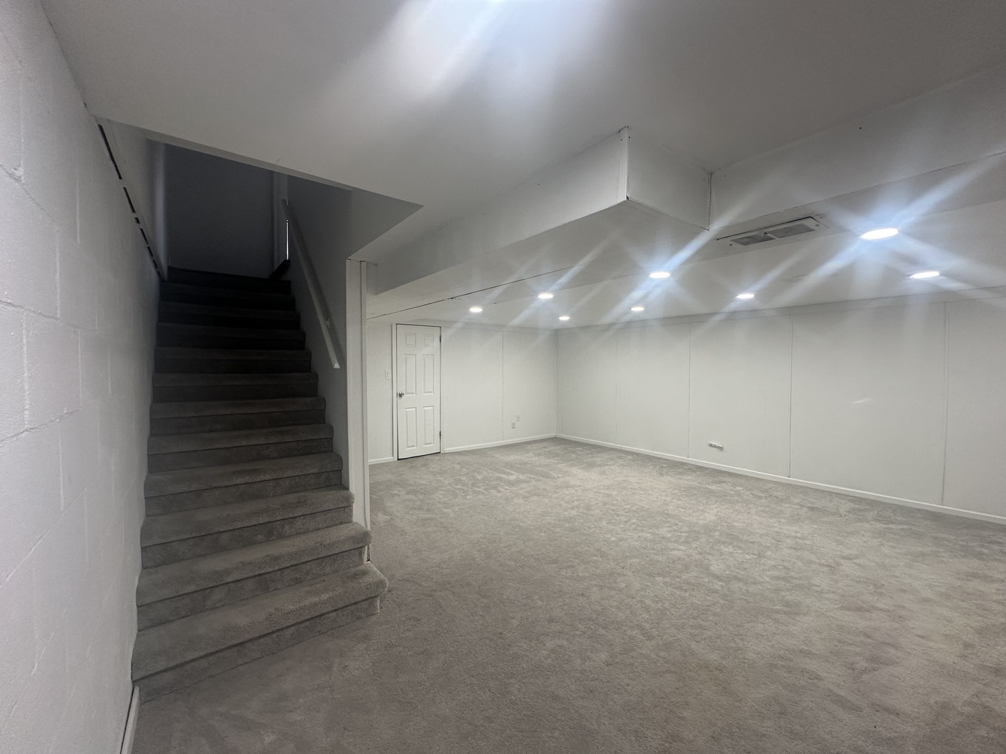 9485 Sumac Road, Unit F Des Plaines, IL 60016 - Photo 16 of 17