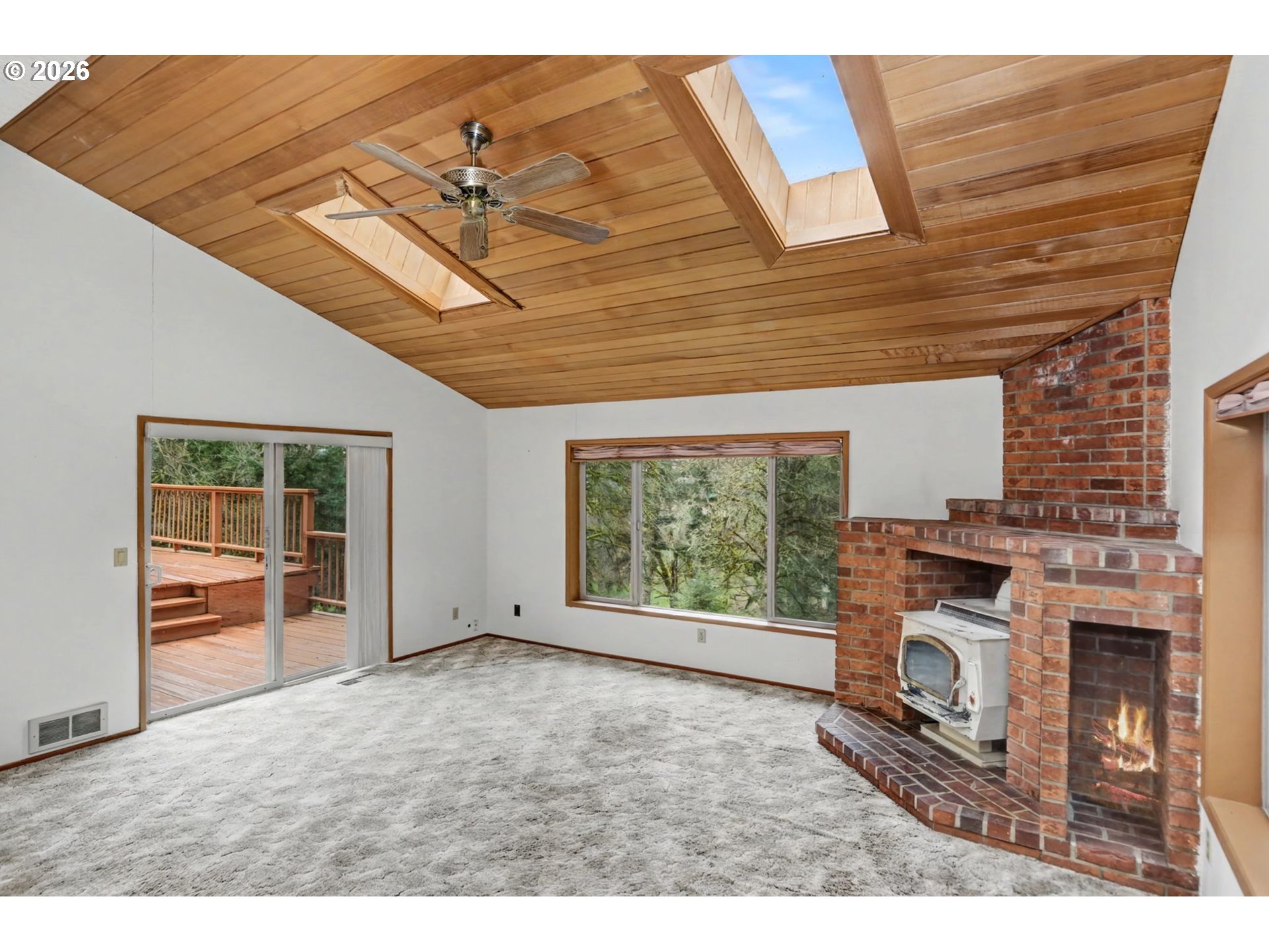 6683 Indian Springs Road Scotts Mills, OR 97375 - Photo 14 of 43