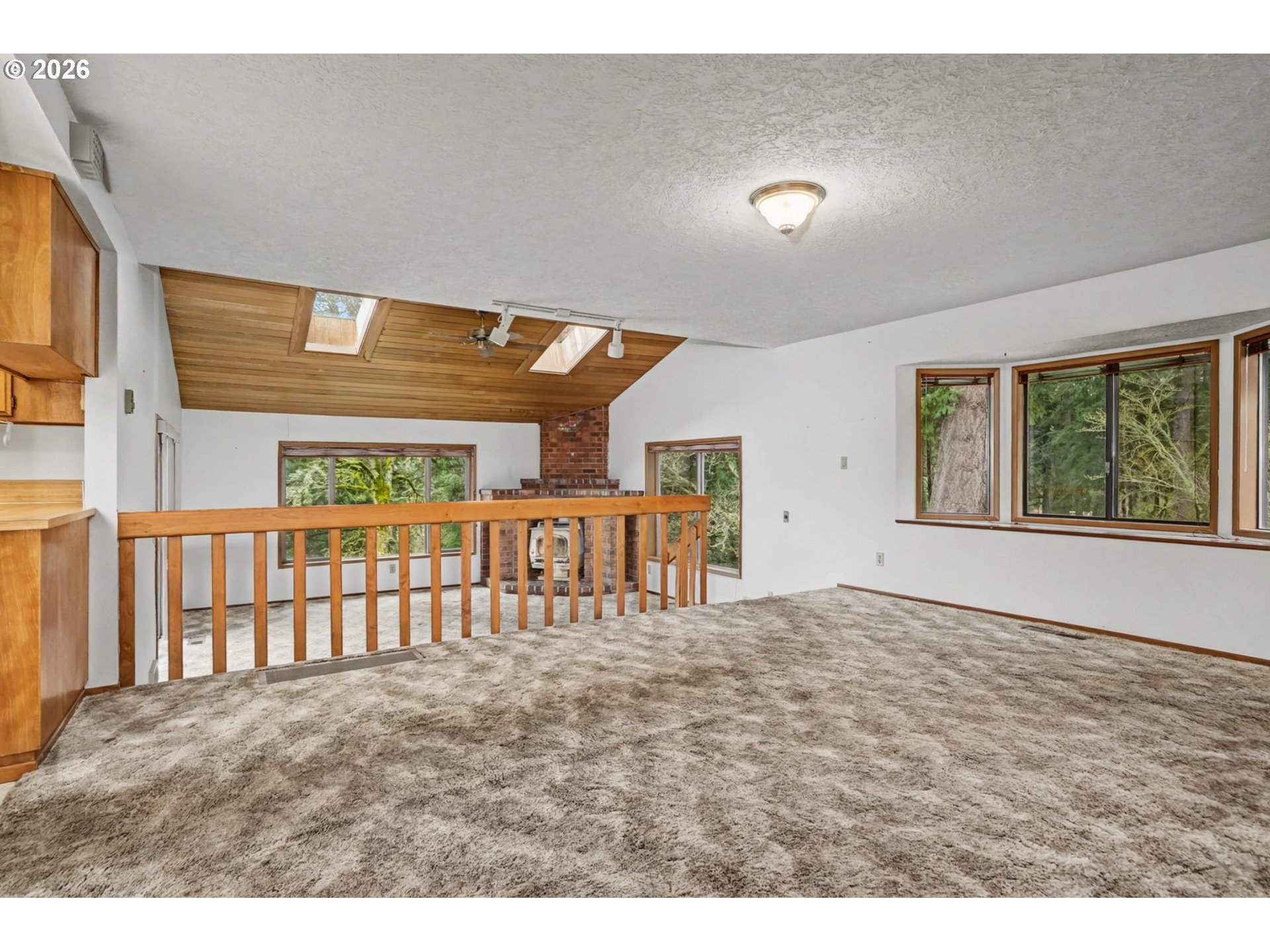 6683 Indian Springs Road Scotts Mills, OR 97375 - Photo 10 of 43