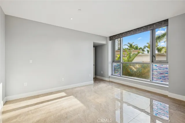 en empty room with window